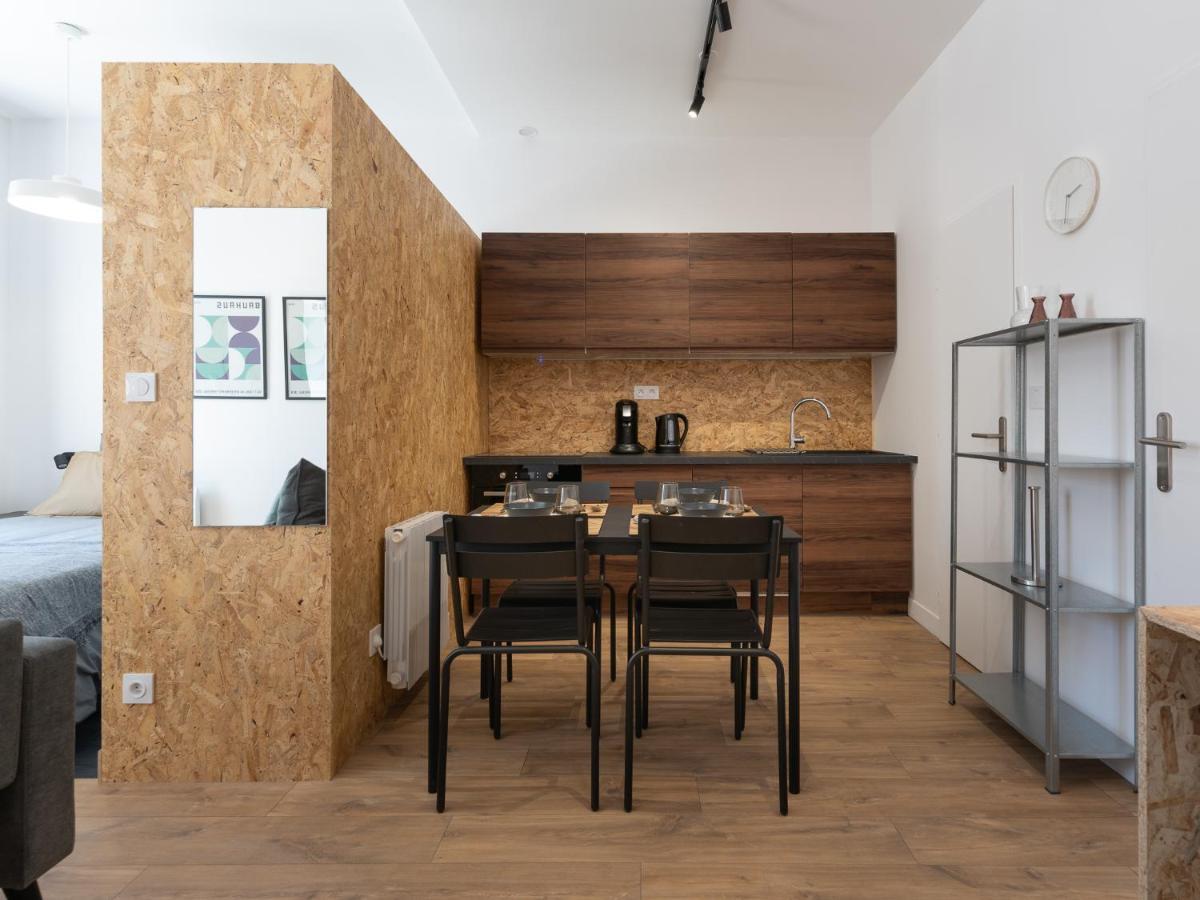 L'Escapade Roannaise Apartment Руан Екстериор снимка