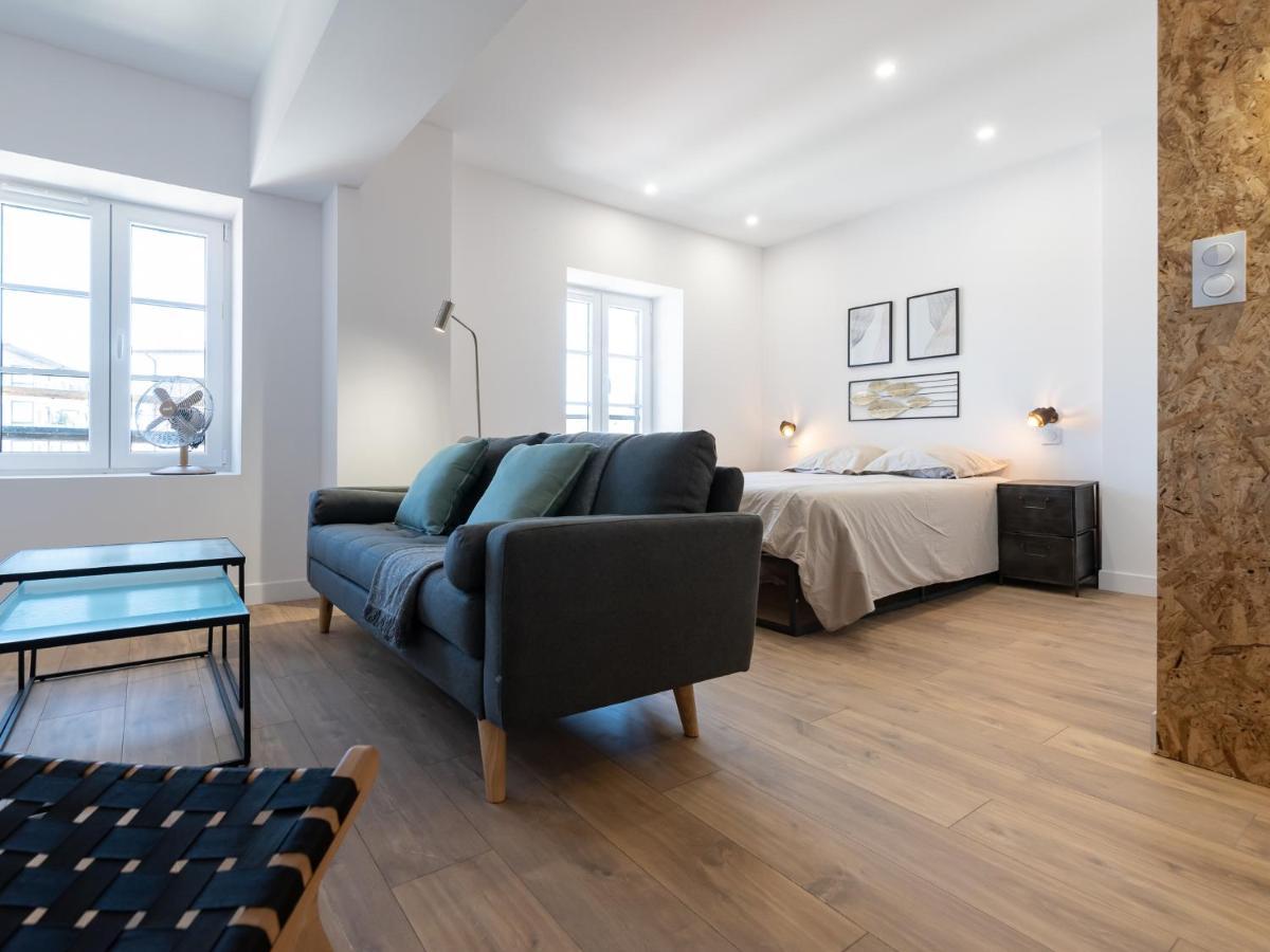 L'Escapade Roannaise Apartment Руан Екстериор снимка