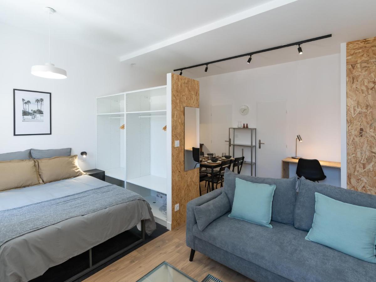 L'Escapade Roannaise Apartment Руан Екстериор снимка