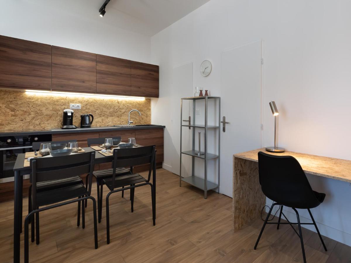 L'Escapade Roannaise Apartment Руан Екстериор снимка